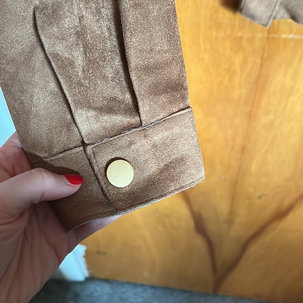 Brown Jacket - Picture 4 of 7